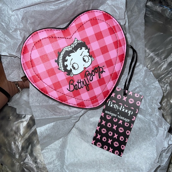 *RESTOCK*: Betty Boop X Unique Vintage Red & Pink Betty Boop Heart Purse - Picture 8 of 11